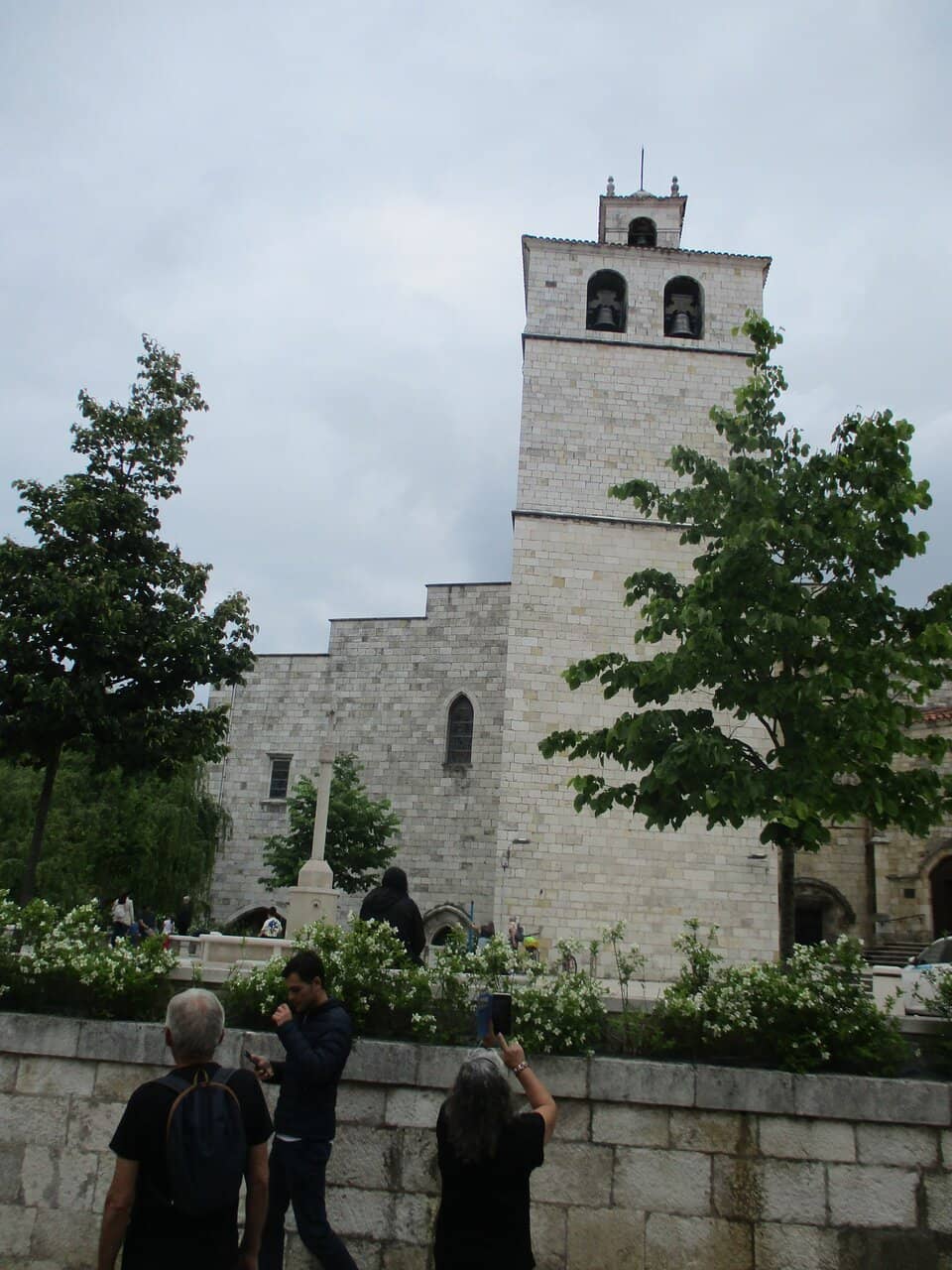 Tomb of Saints Emeterius and Celedonius