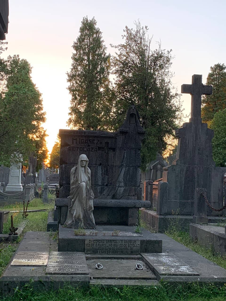 Distinguished Residents' Final Resting Places