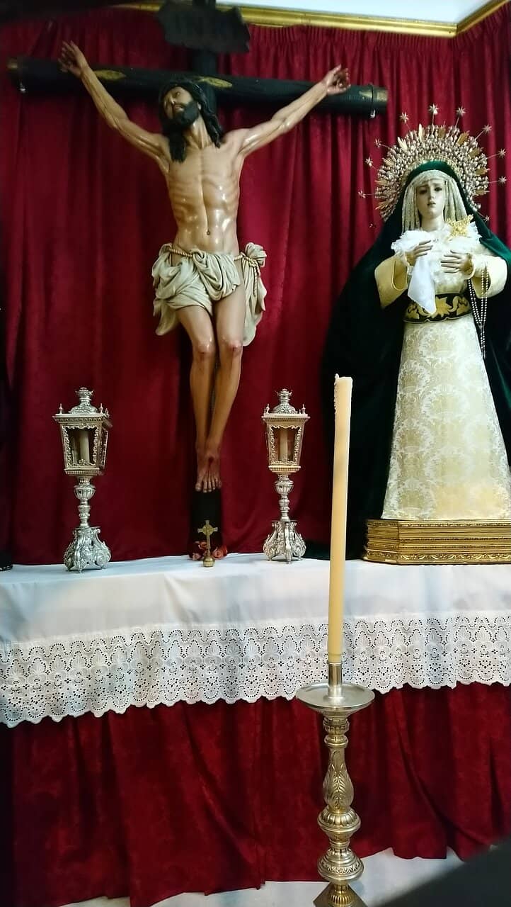 Gold-Leaf Decorations