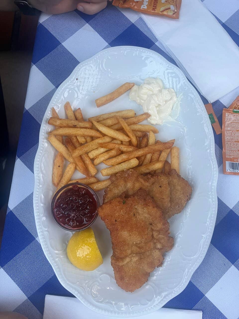 Welcoming Local Diner Atmosphere