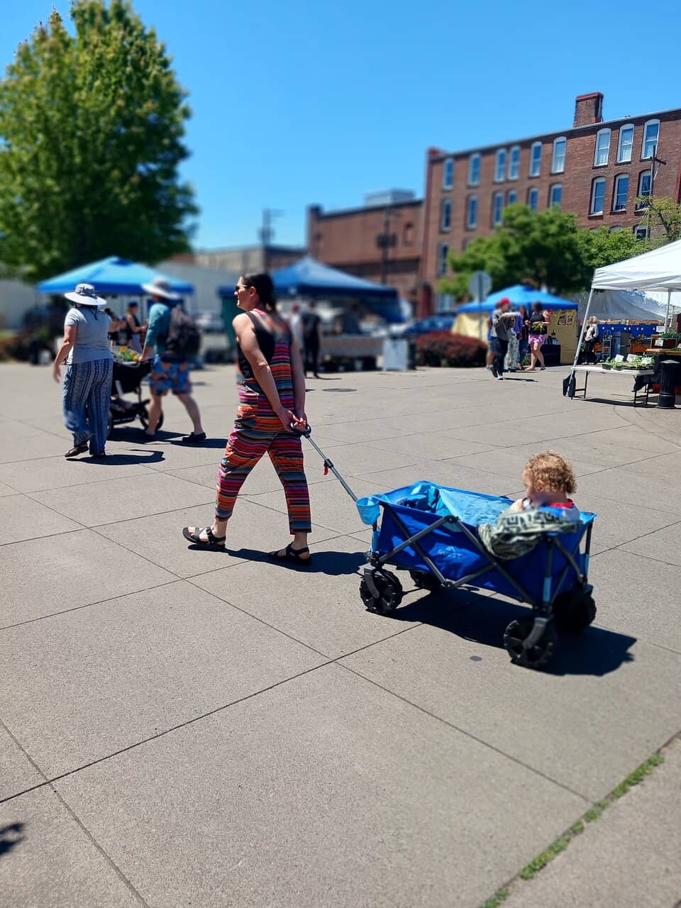 Artisan Crafts & Goods