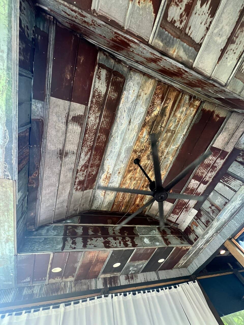 Charming Southern Ambiance