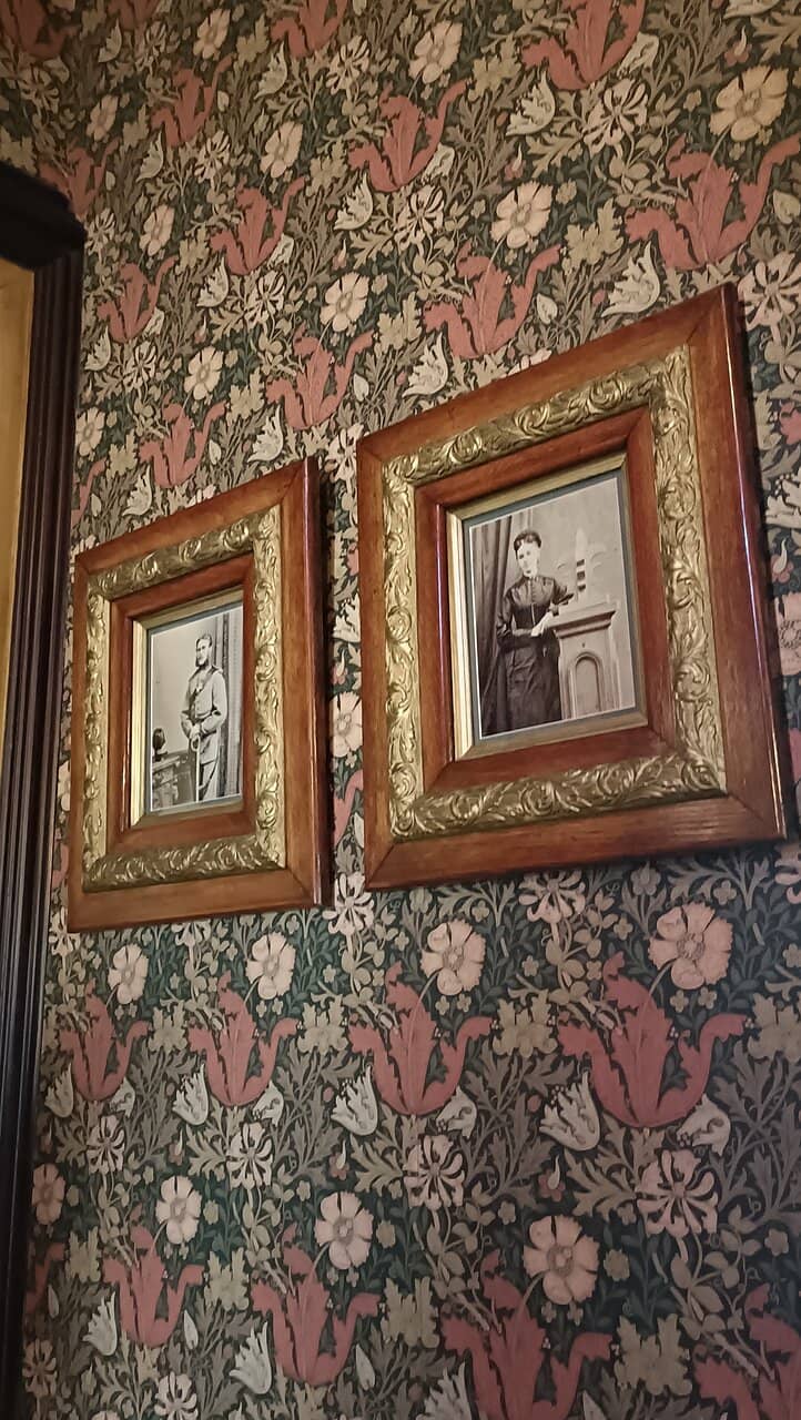 Victorian Séance Reenactment