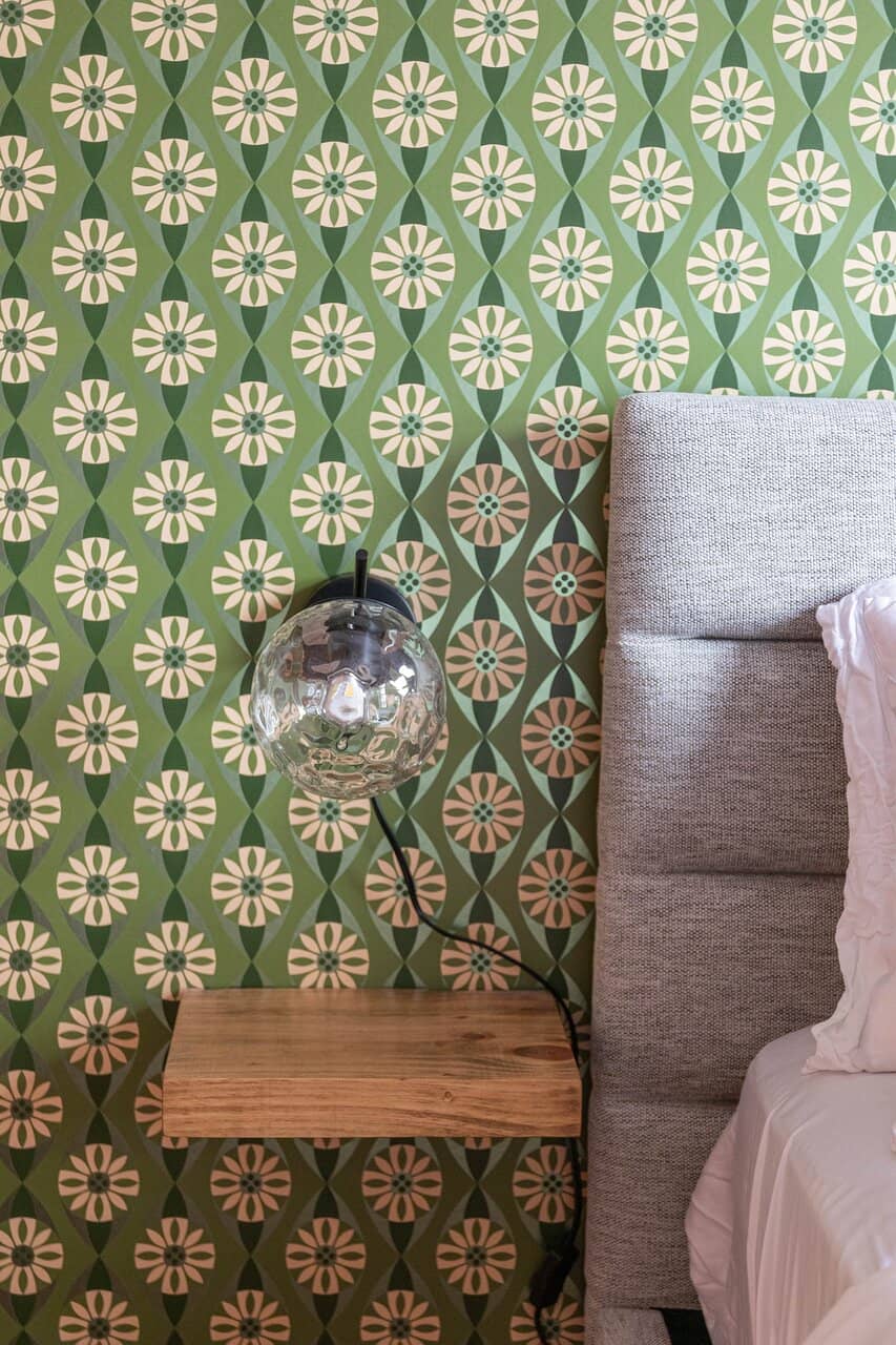 Cozy Fireplace Ambiance