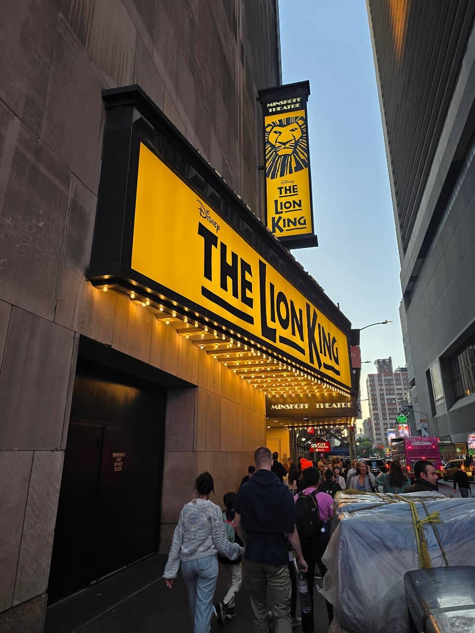 Minskoff Theatre Architecture