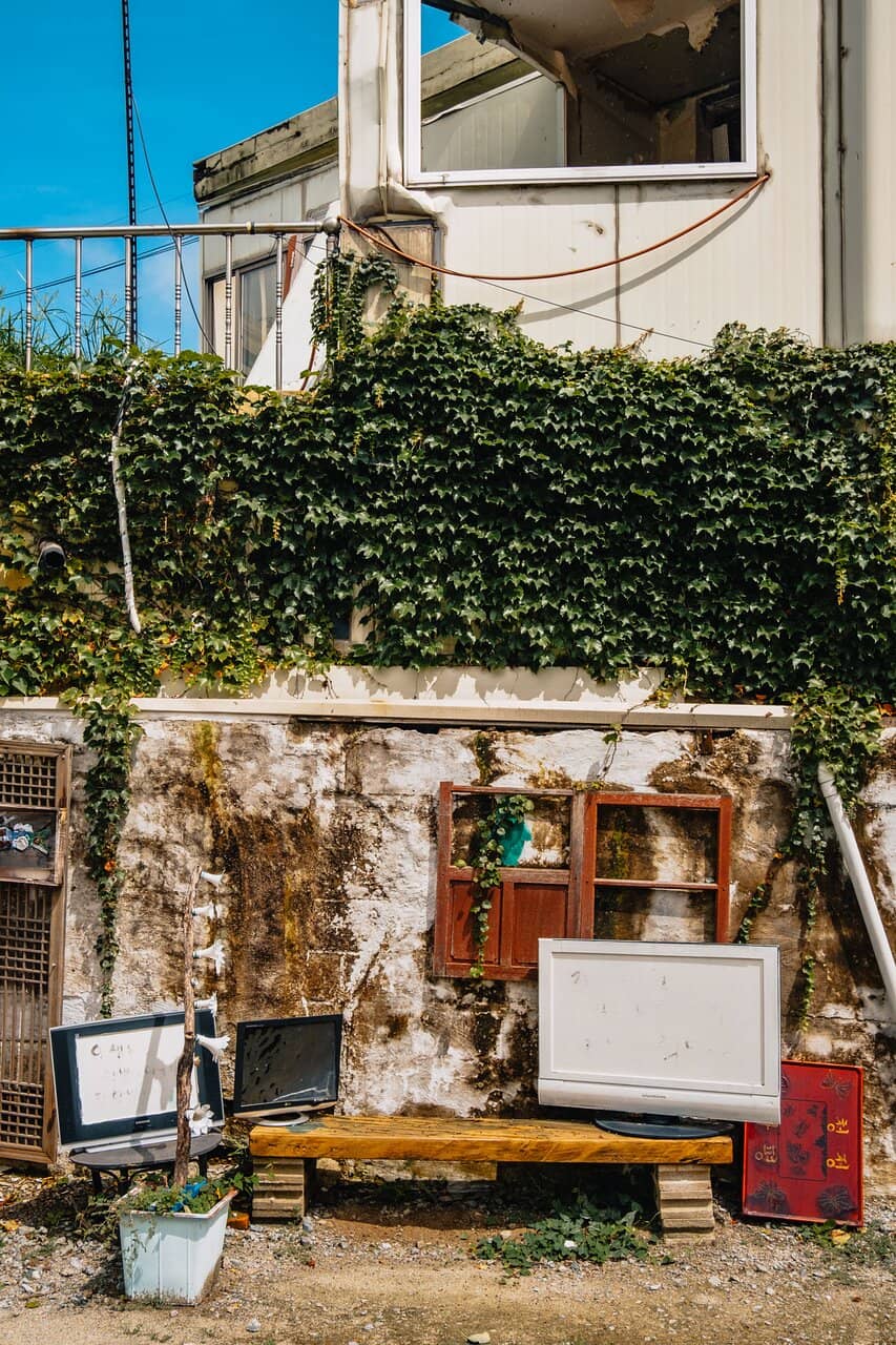 Missionary Memorials