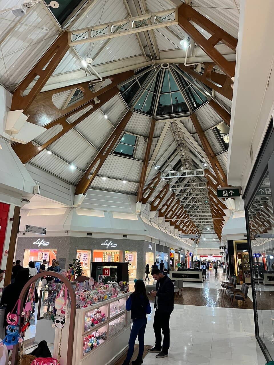 Carrefour Supermarket