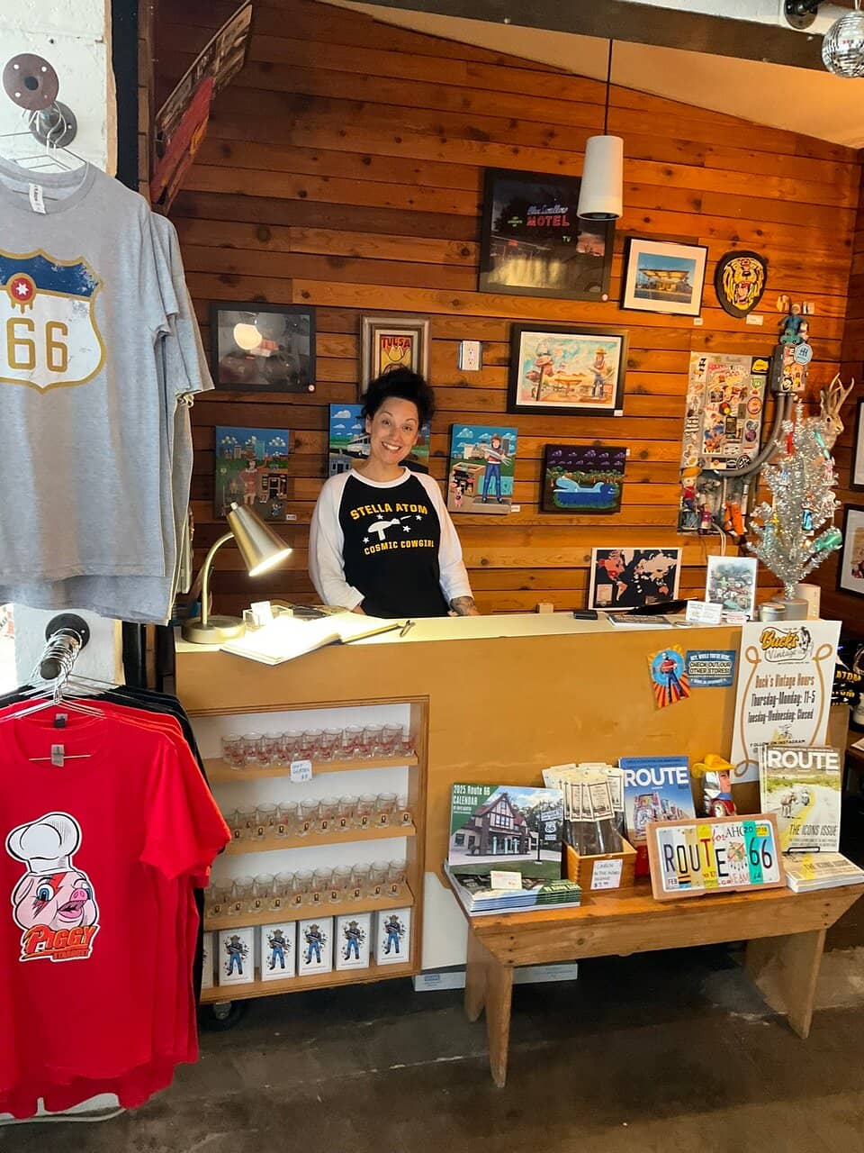 Unique Souvenir Shop