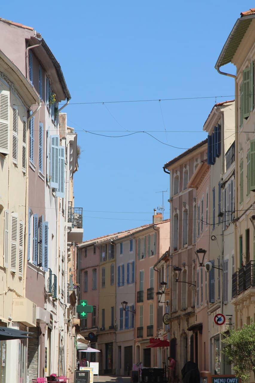 Saint-Léonce Cathedral