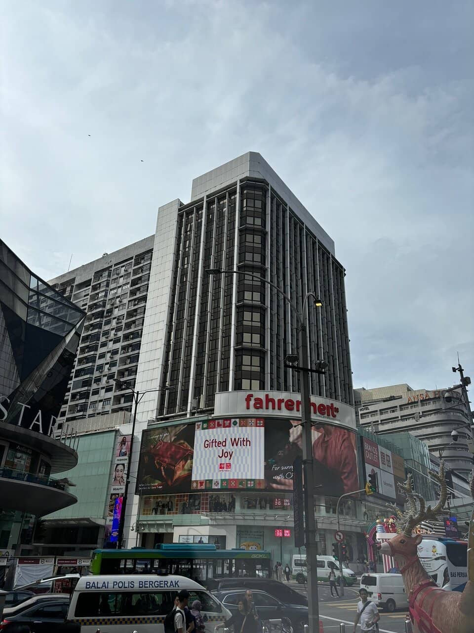 MR.DIY Quality Corner