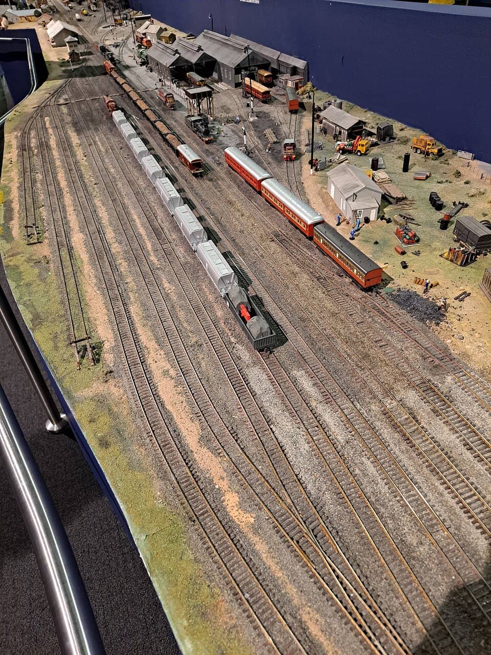 Large Model Train Display