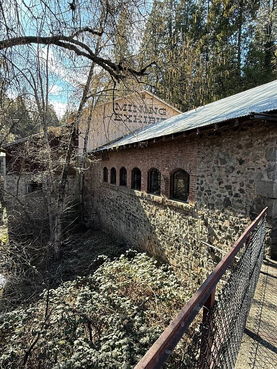 Authentic Mining Artifacts