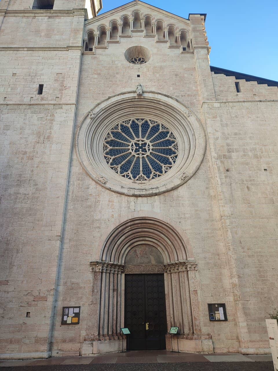 Piazza Duomo Ambiance
