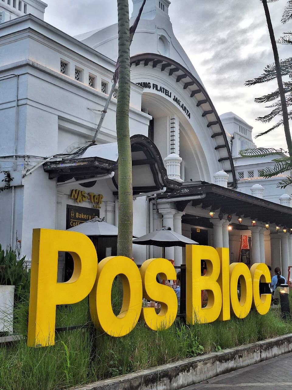 Indie Retail Therapy