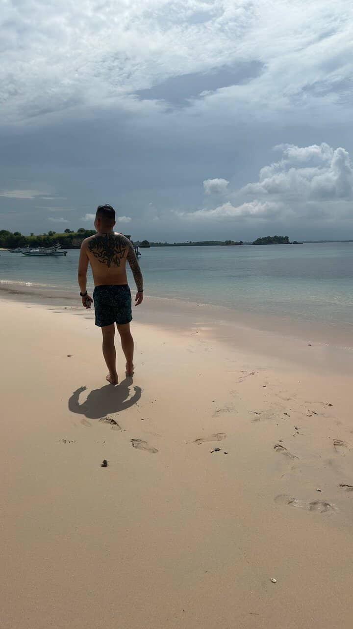 Vibrant Underwater World