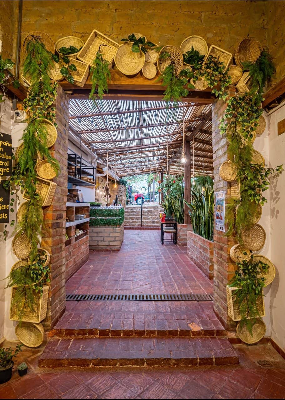 Cozy Atmosphere with Live Music