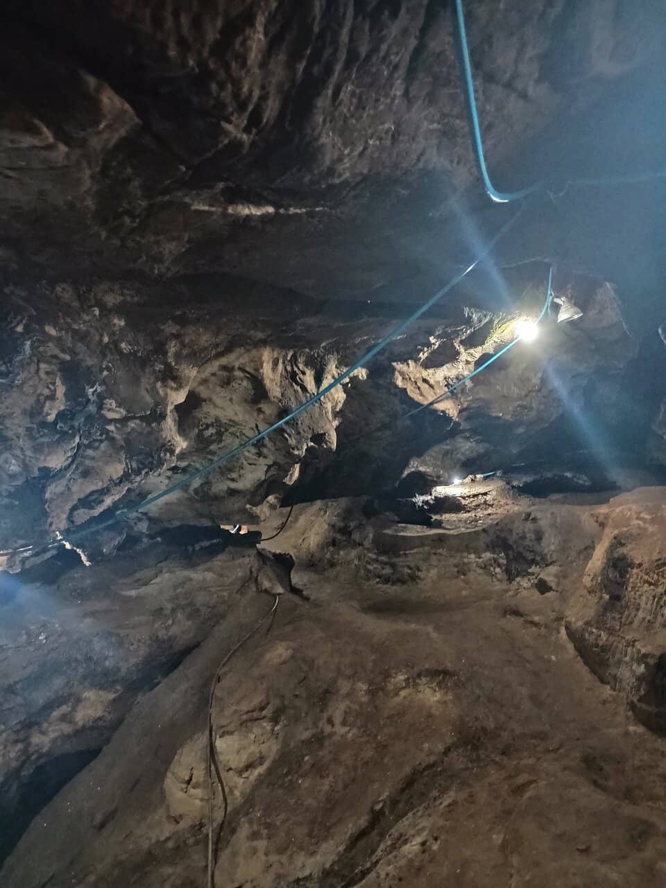 Total Darkness Exploration