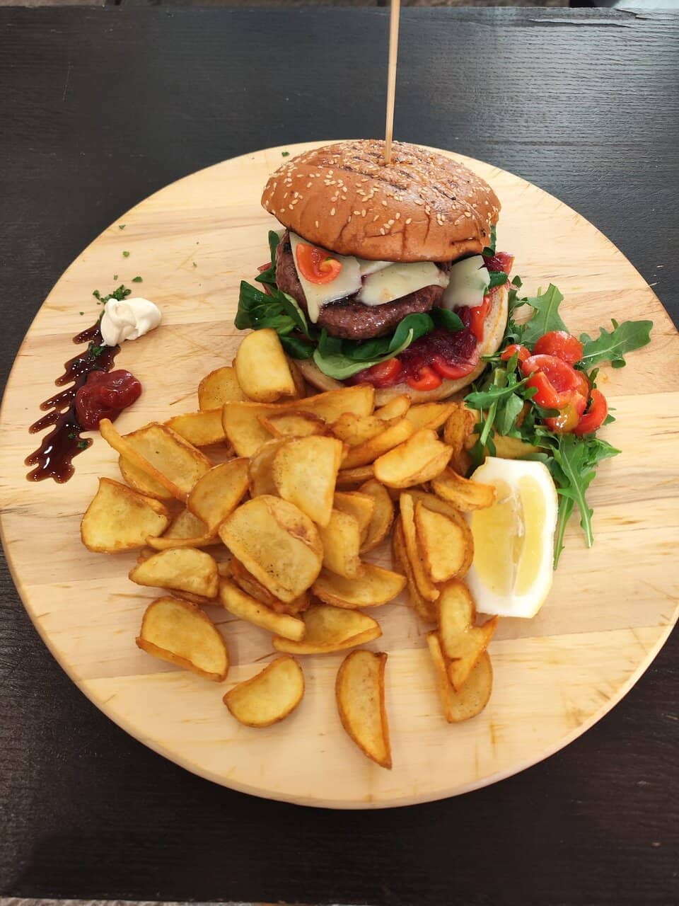 Historic Courtyard Ambiance