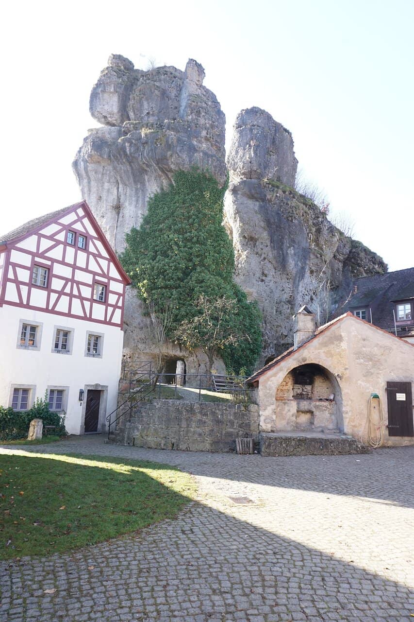 Local Crafts and Culture