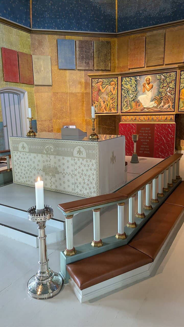 Peaceful Cemetery Grounds