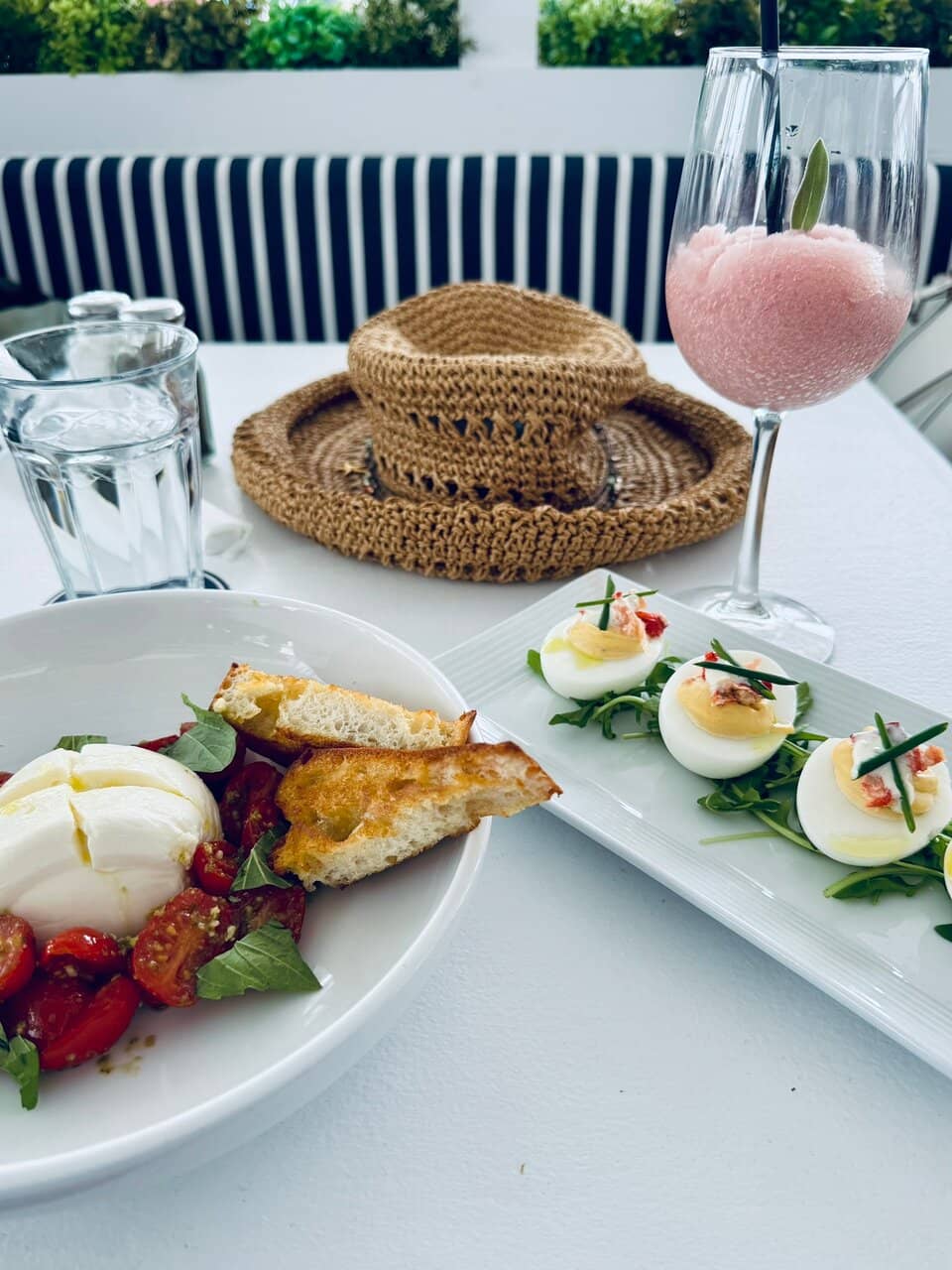 Craft Cocktails & Mojitos