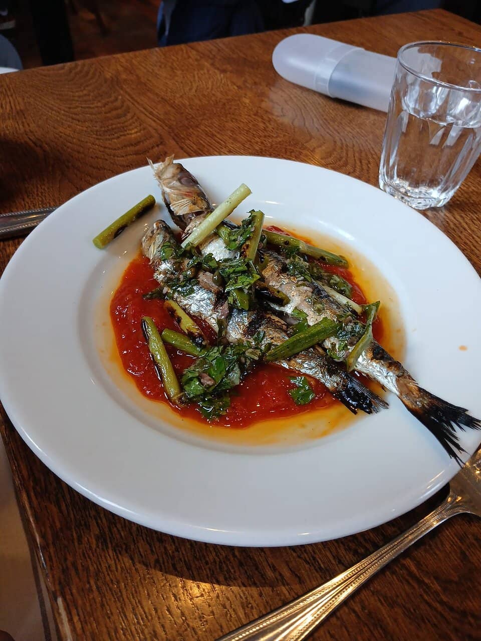 Cozy Bistro Atmosphere