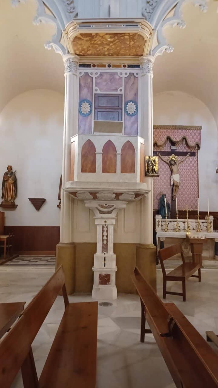 Unique Depiction of Mary