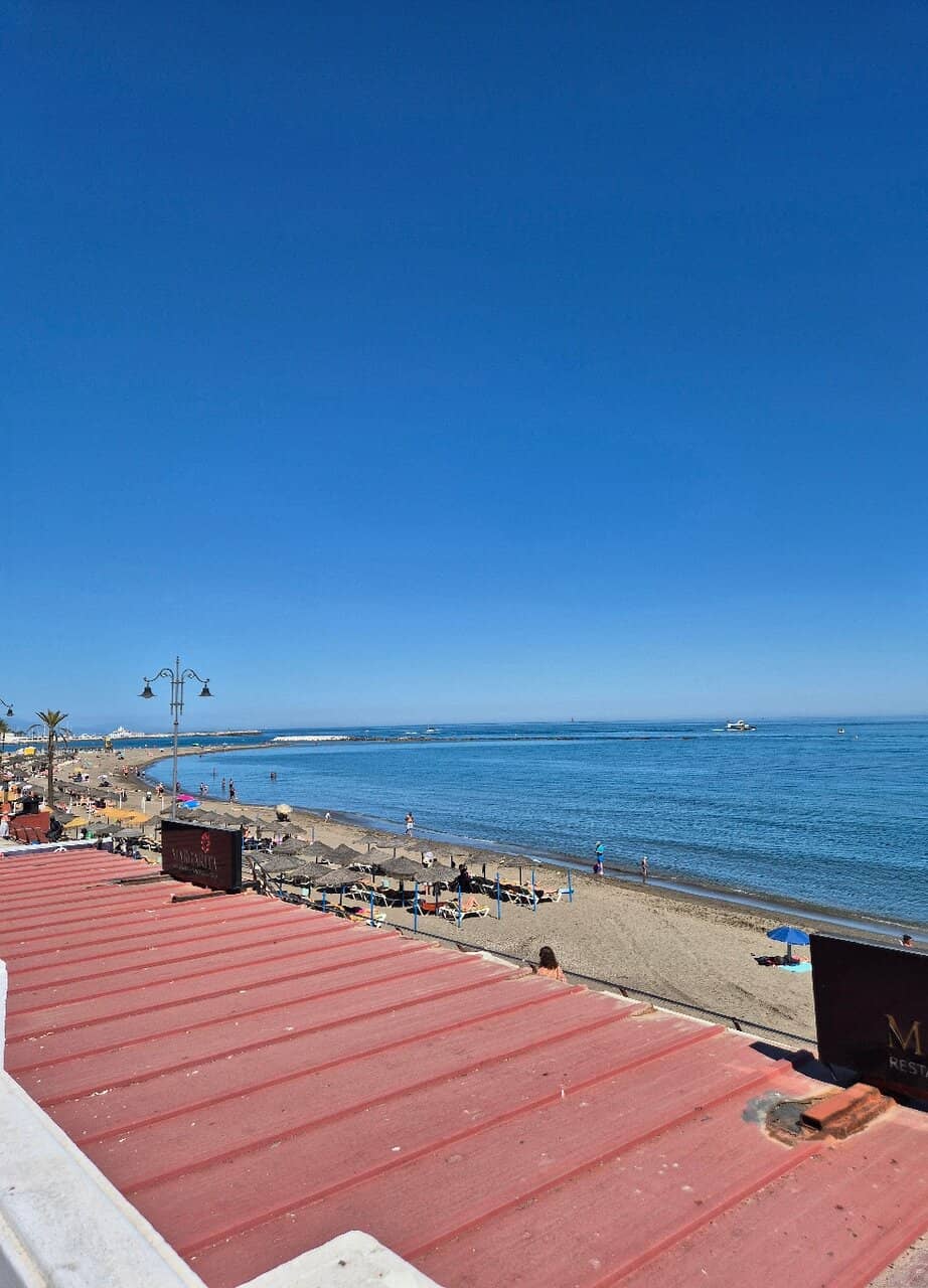 Relax on the Golden Sands