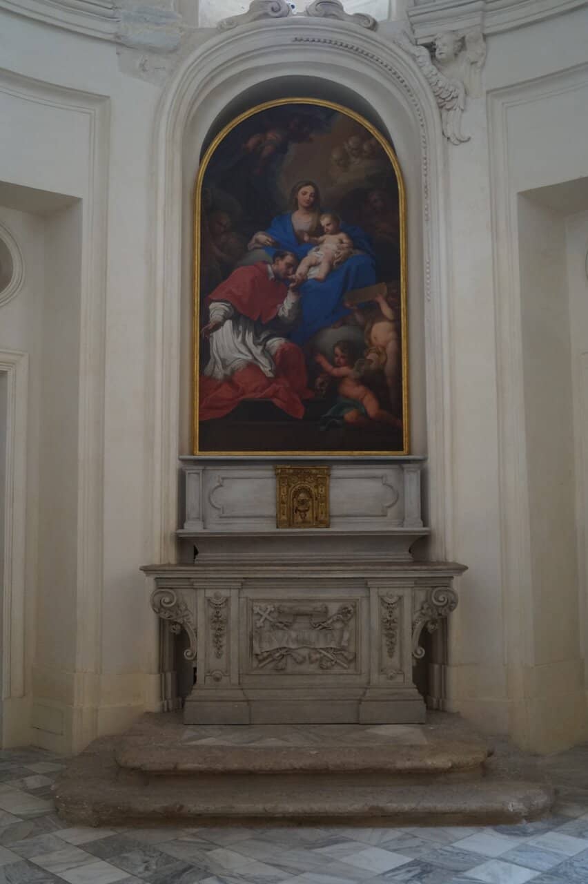 Altar of Grandeur