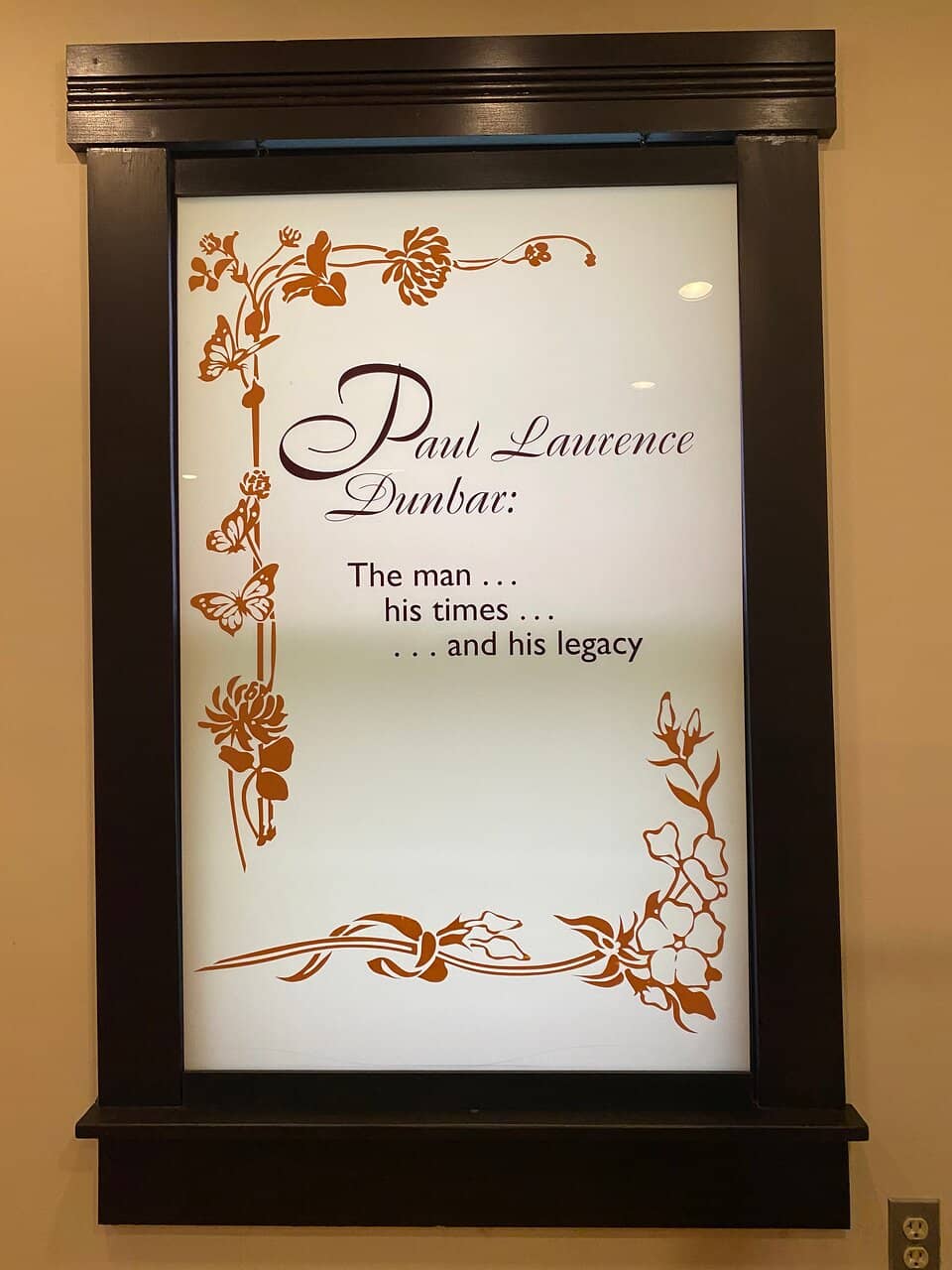 Dunbar's Mother's Grapevine