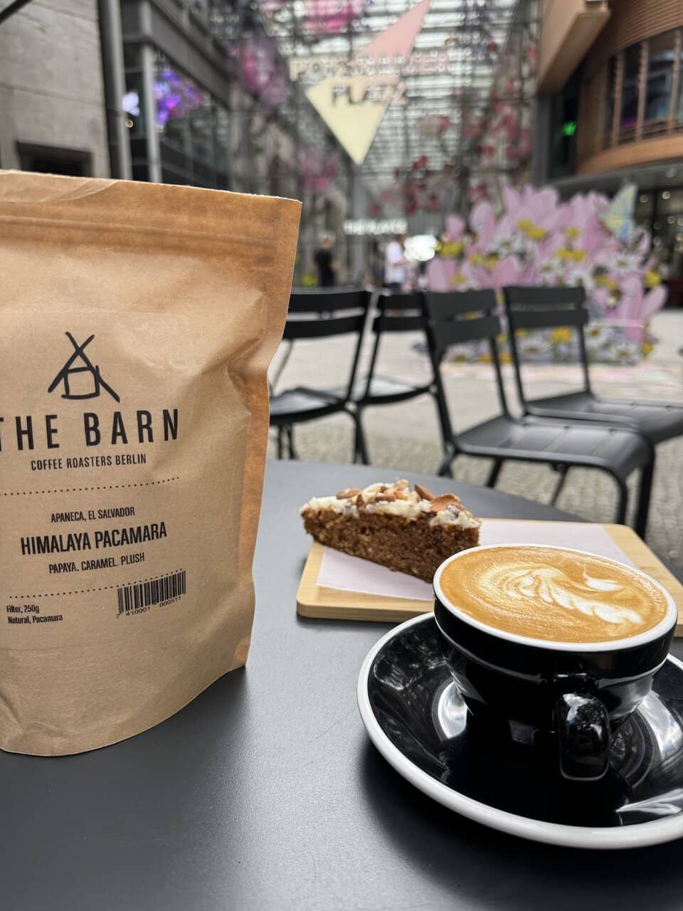 Cozy Atmosphere & Friendly Staff