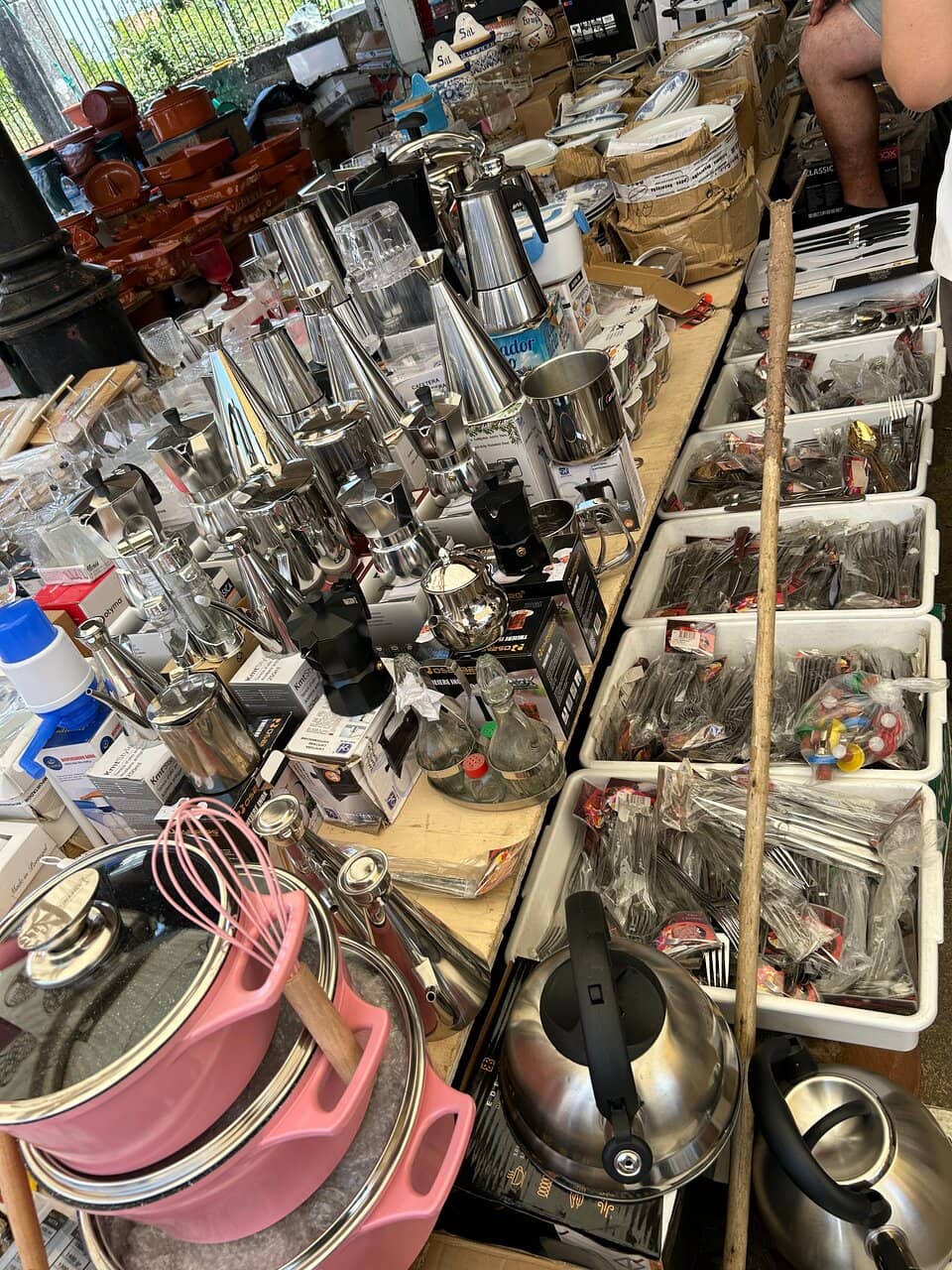 Antique Fair (Second Sunday)