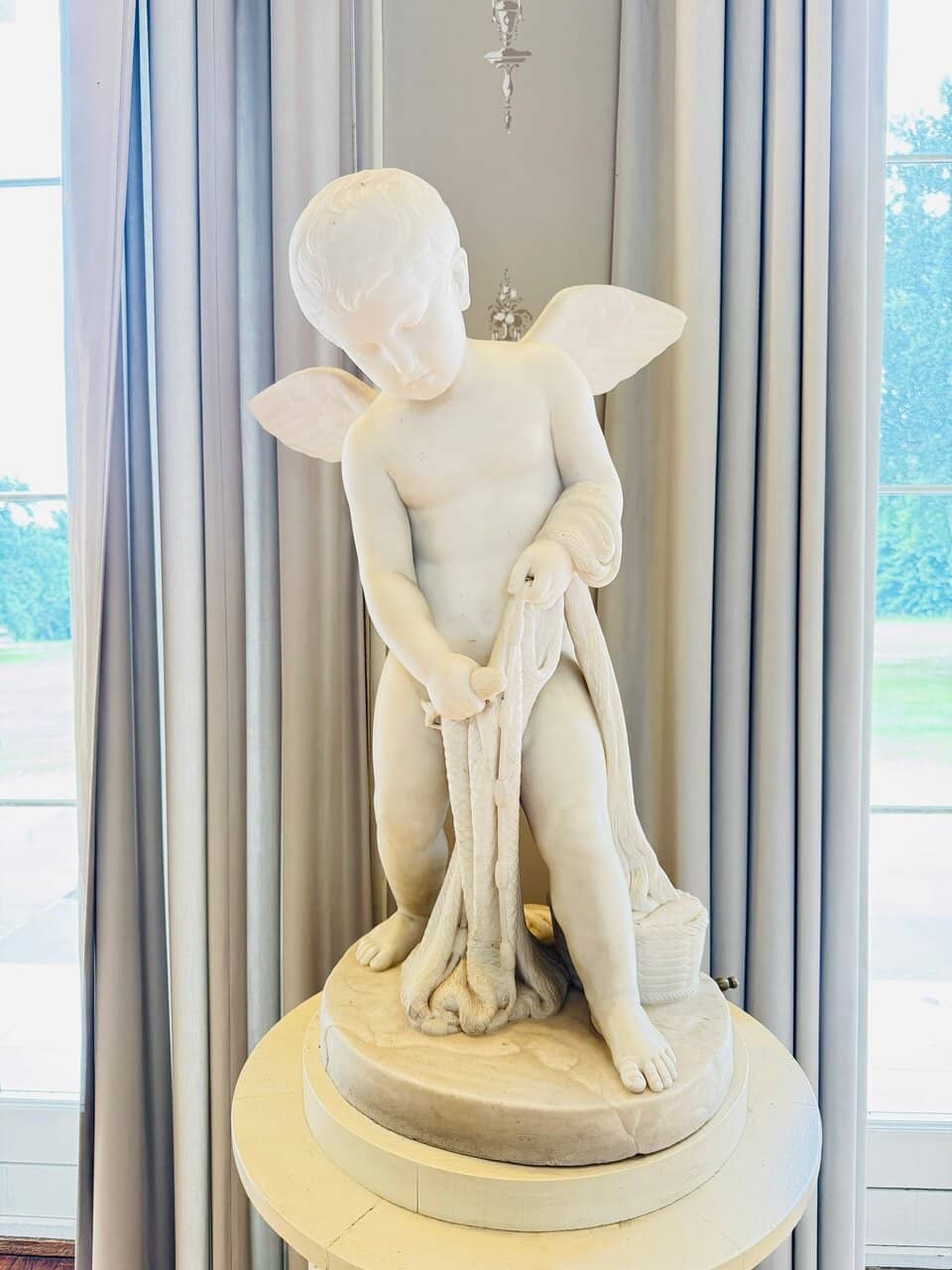 Senator Jenisch's Wife's Bathtub