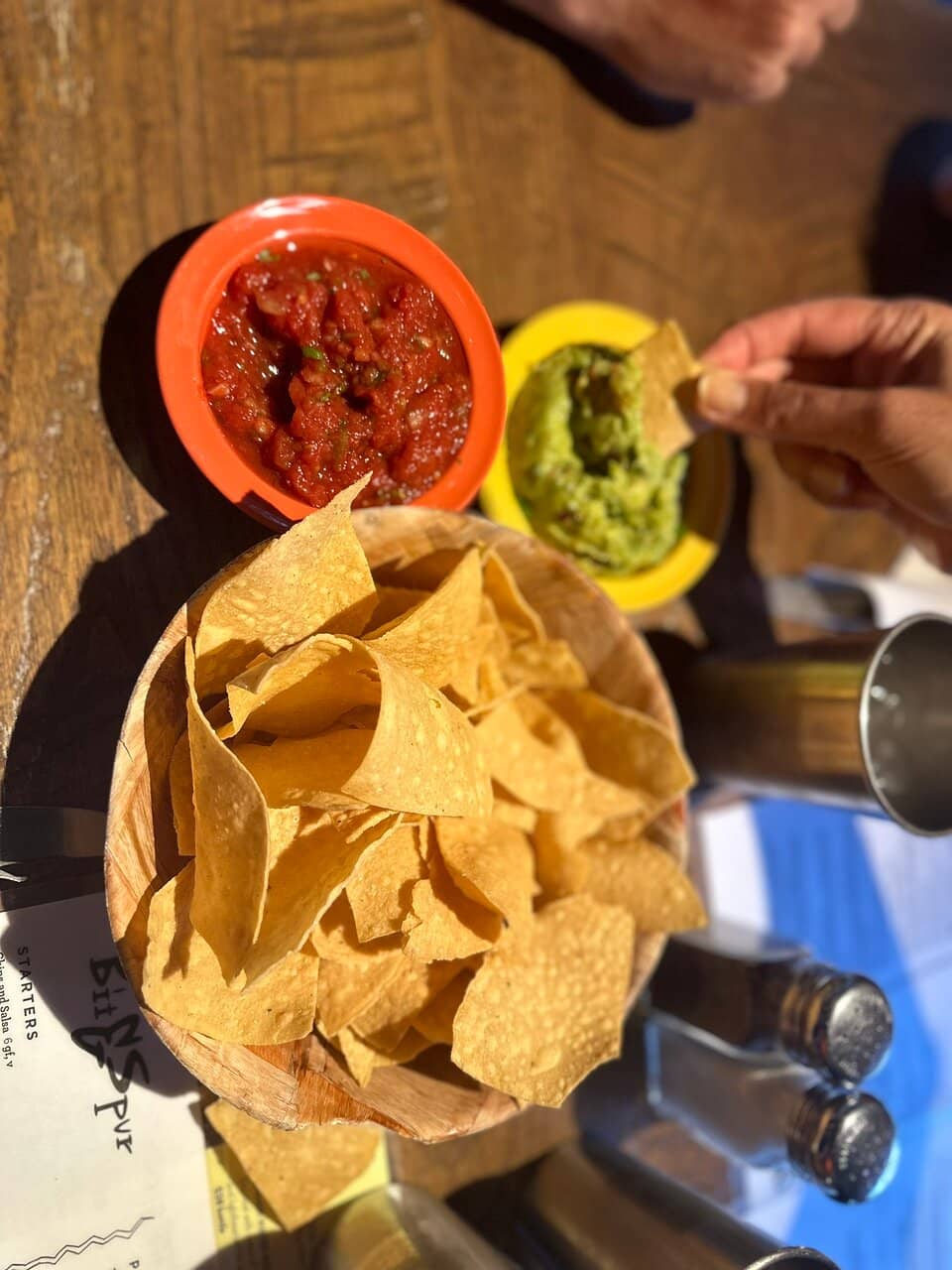 Vibrant Atmosphere & Live Music