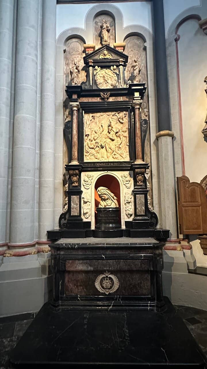 Romanesque Architecture