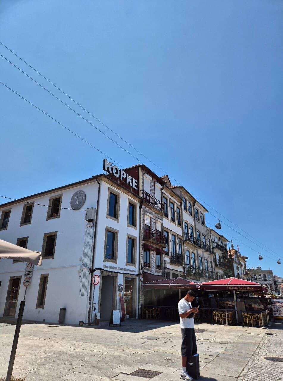 Port Wine Cellar Tours & Tastings