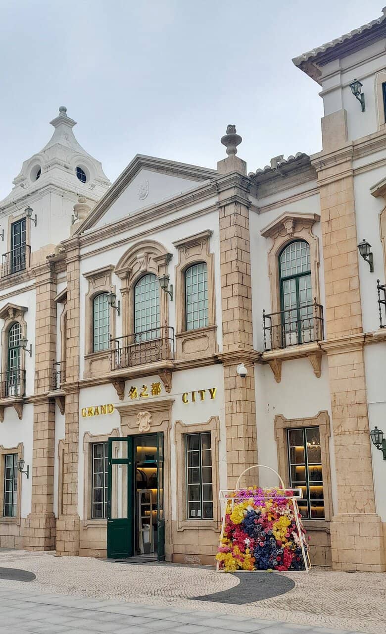 Amphitheater Photo Spot