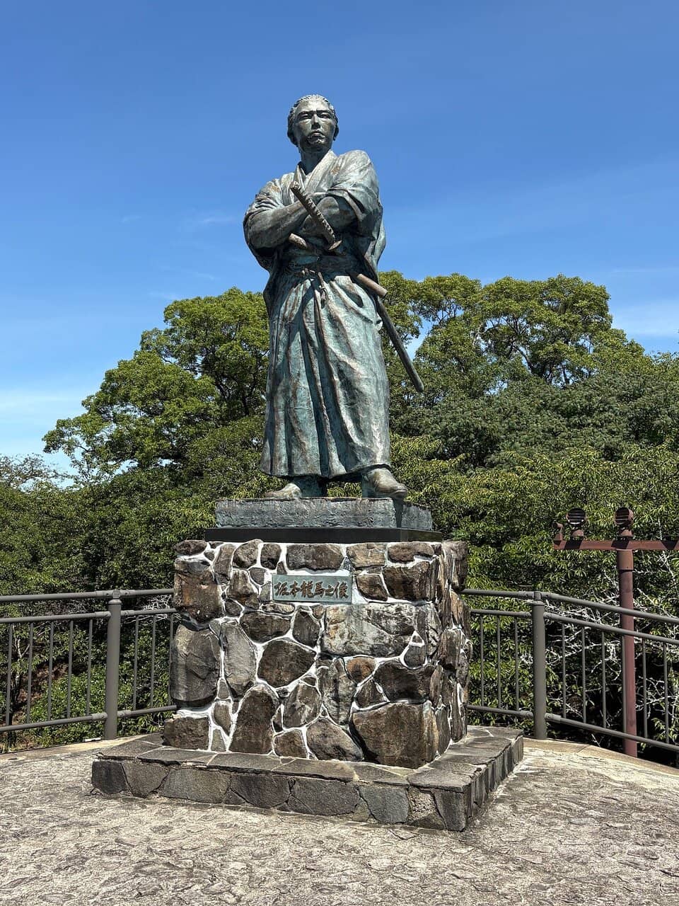 Sakamoto Ryoma Statue