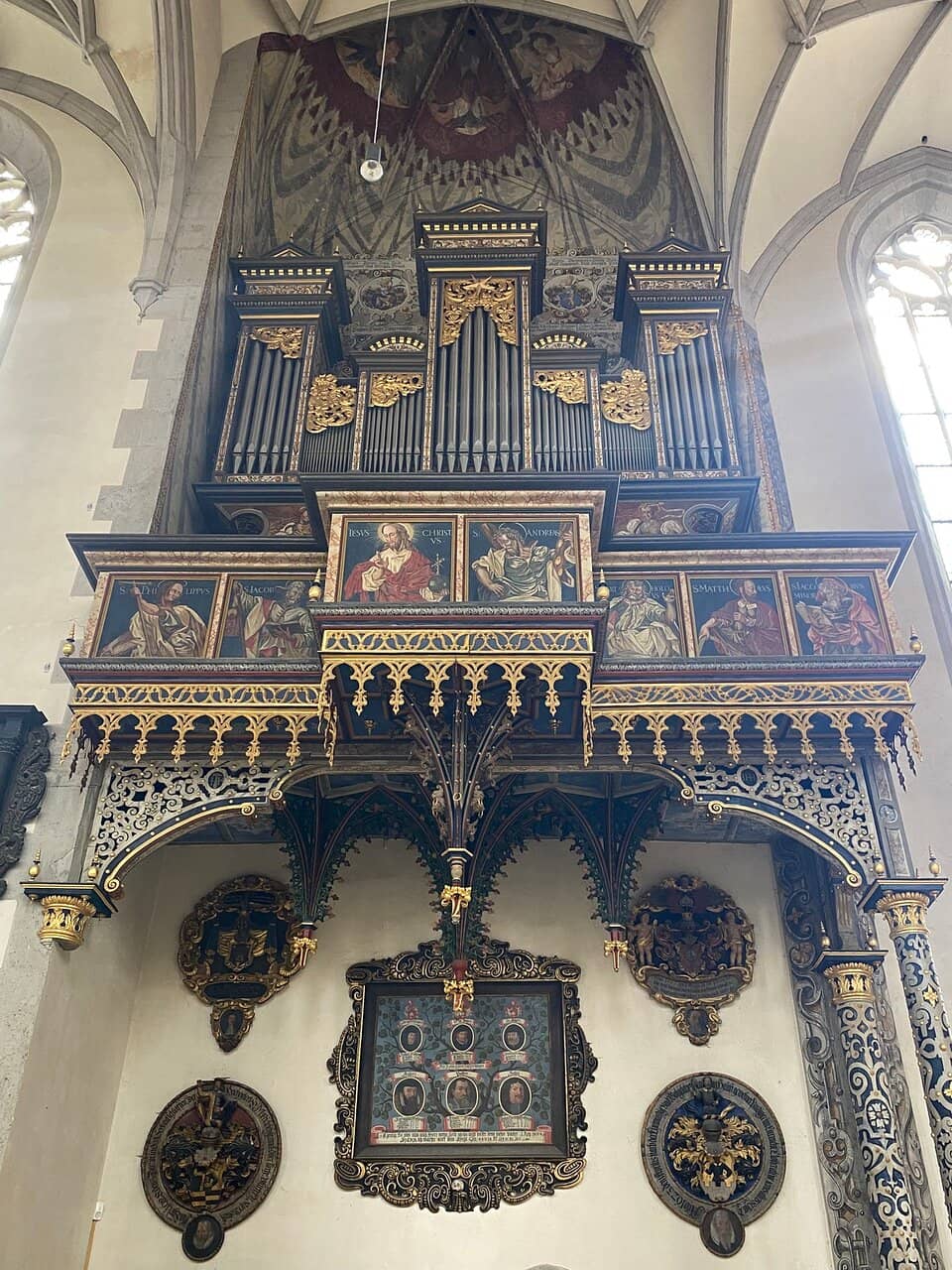 Attack on Titan Connection