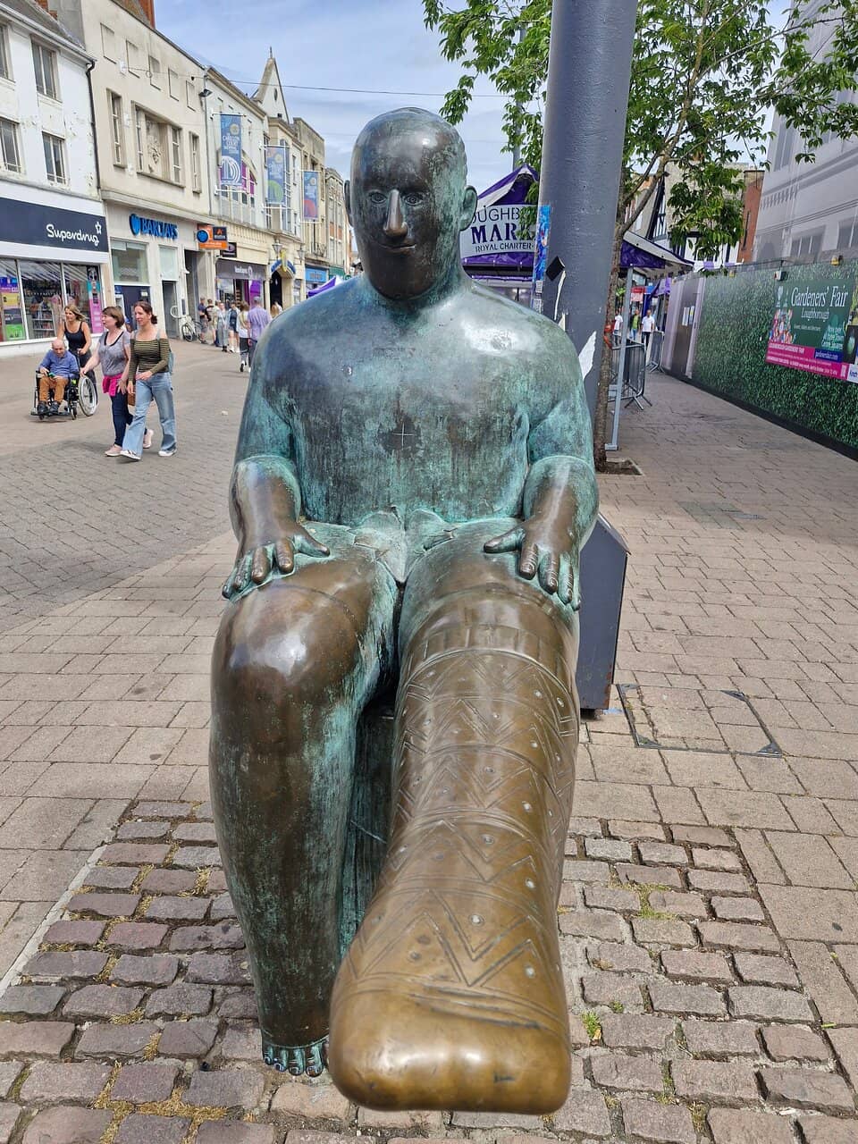 Live Music & Theatre