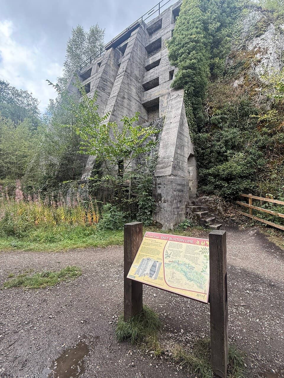Chee Dale Stepping Stones