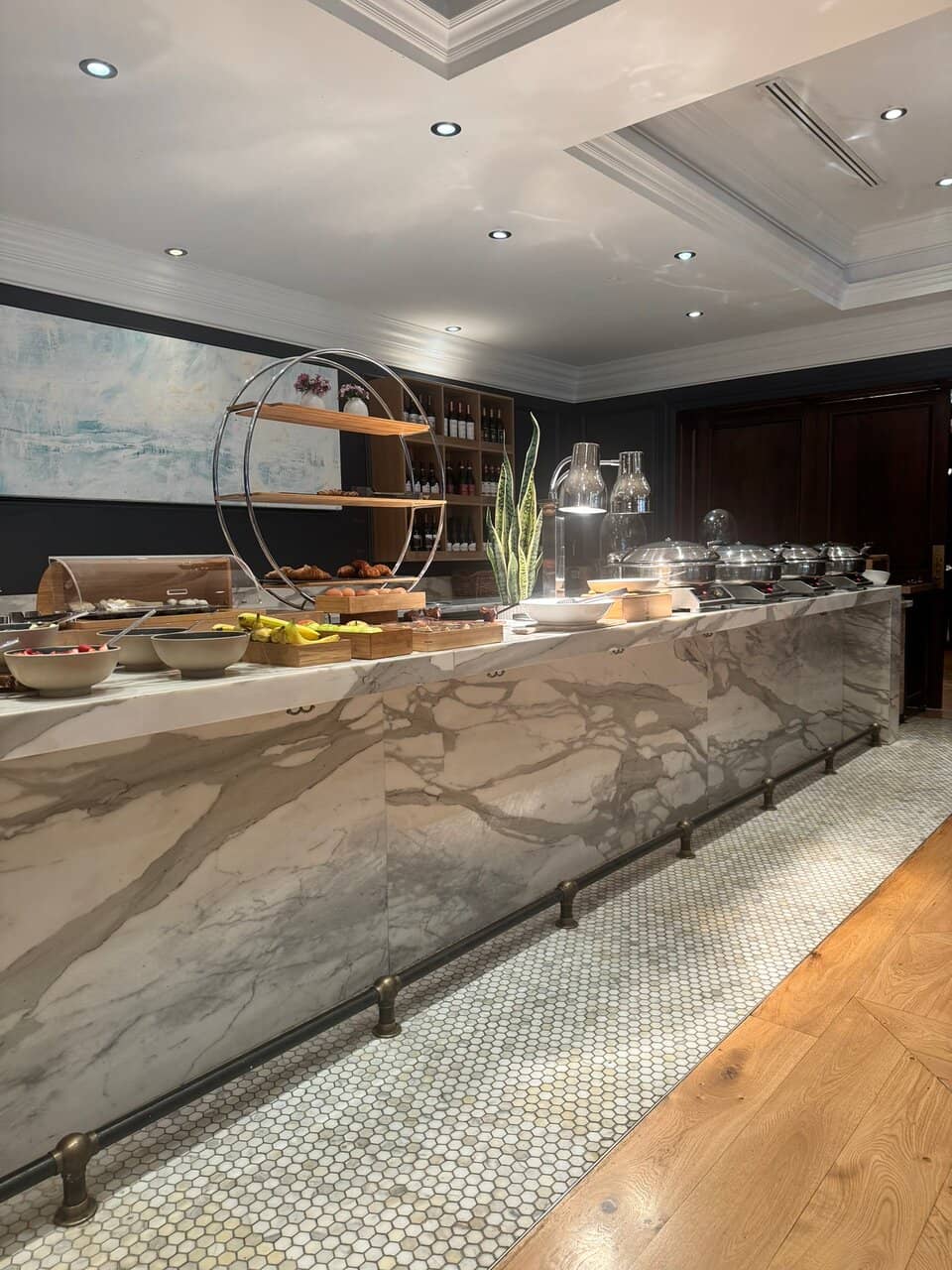 Elegant Ambiance & Service