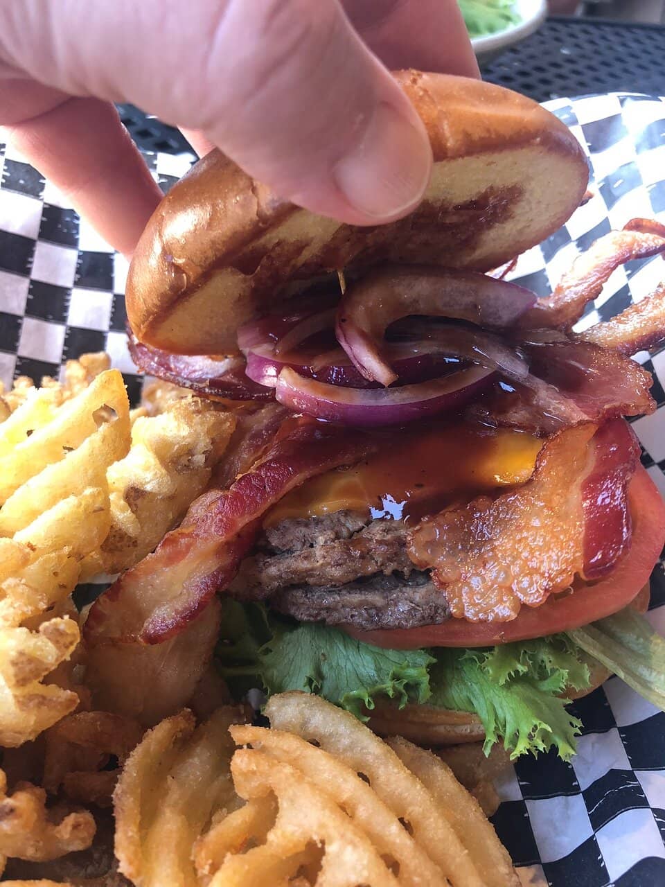 Iconic Lobster Rolls & Seafood