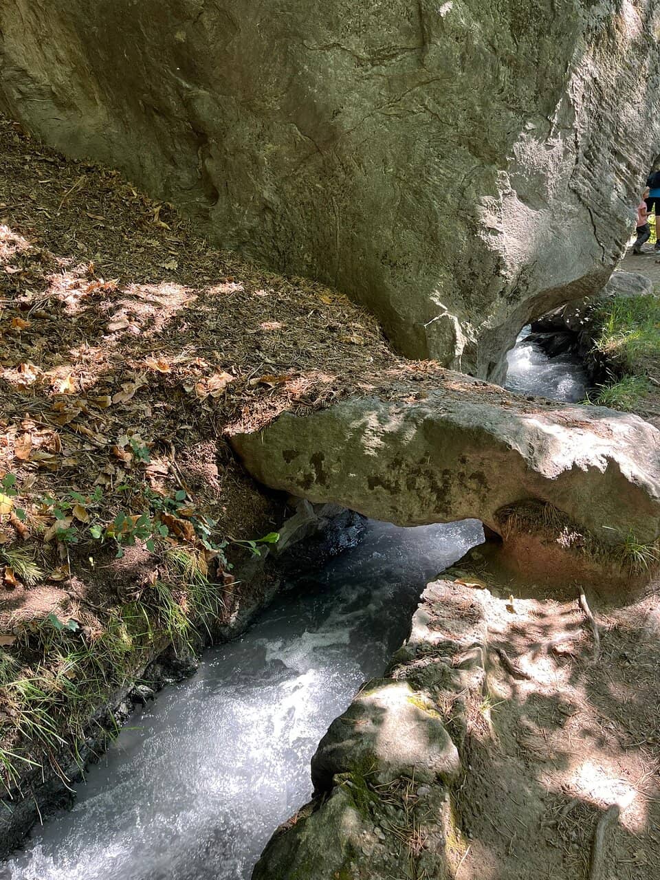 Relaxing Riverside Ambiance