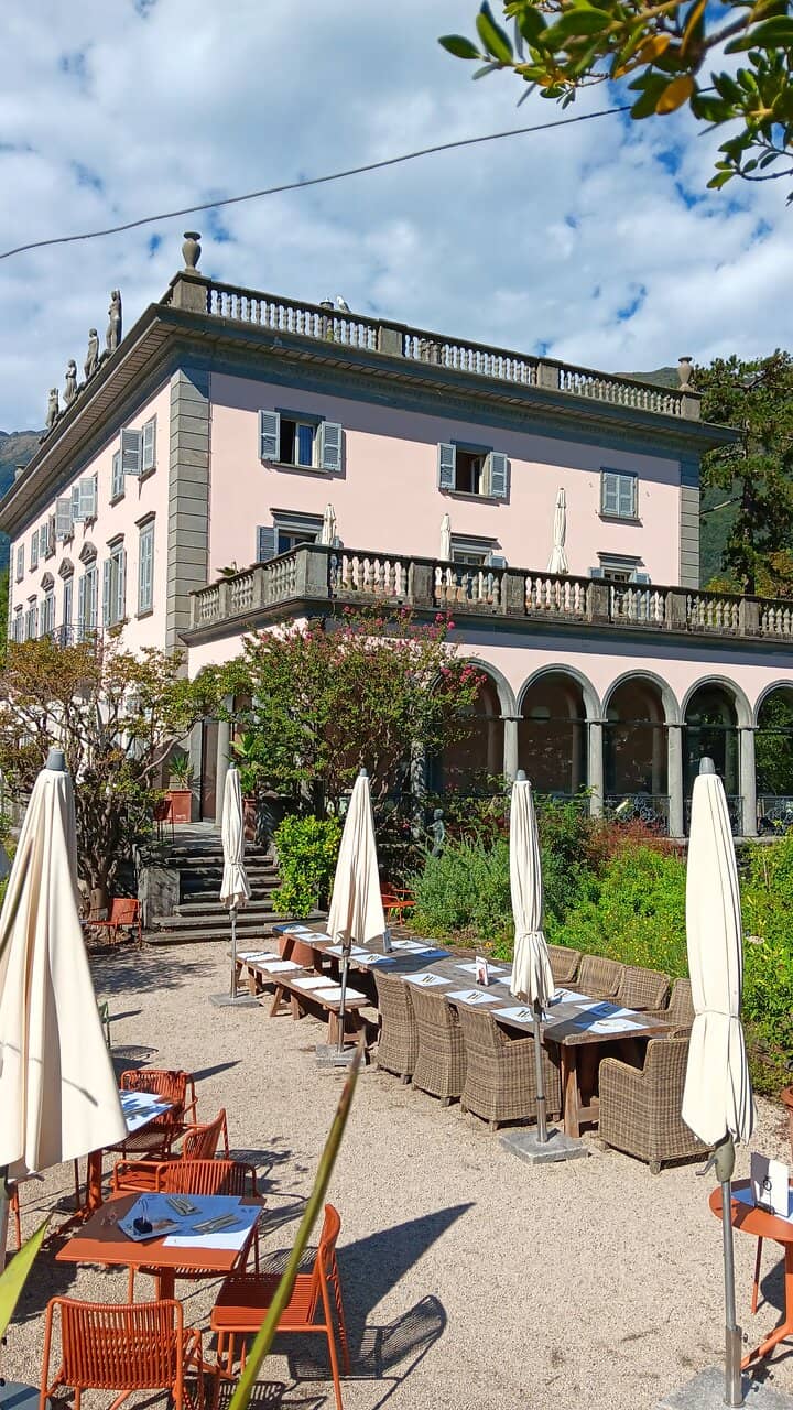 Secluded Lakeside Swing