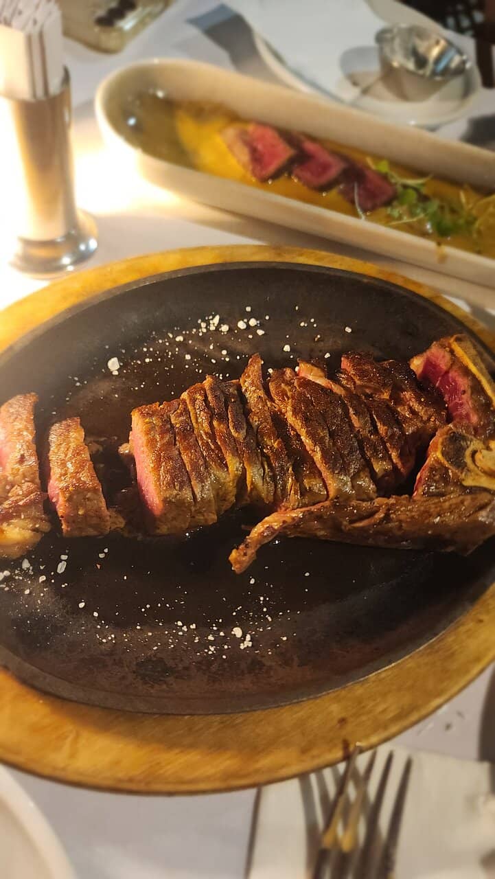 Signature Bacon Cheeseburger