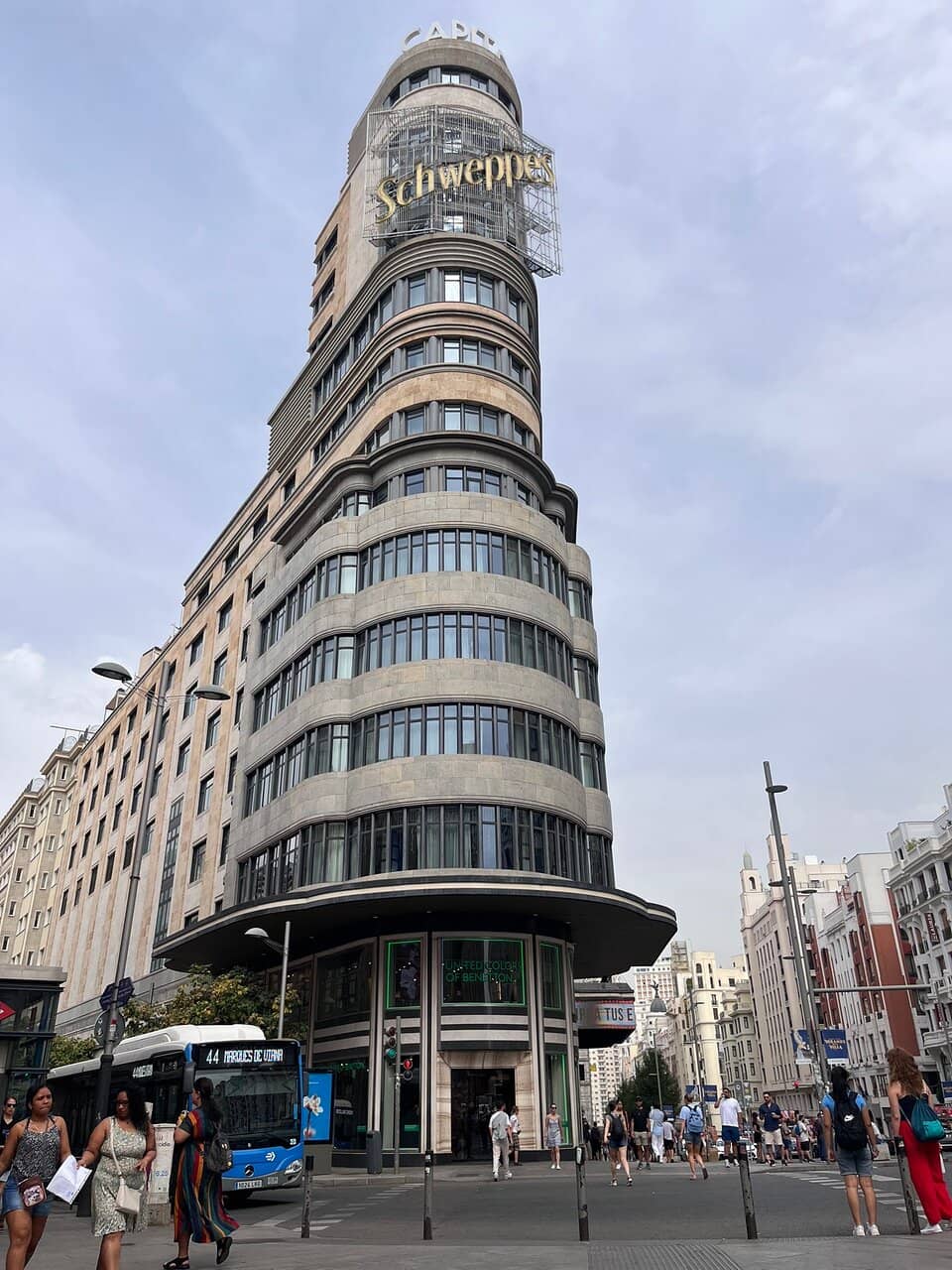 Lively Plaza Atmosphere