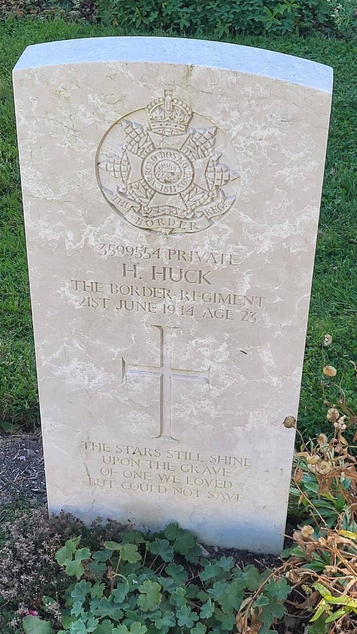 Commonwealth War Graves