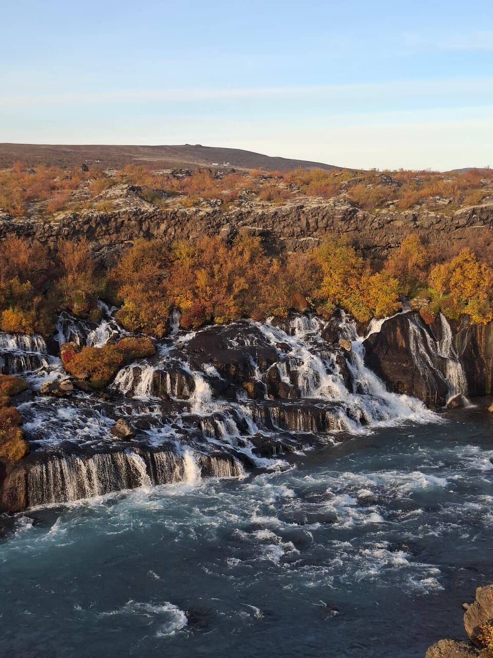 Barnafoss's Powerful Currents