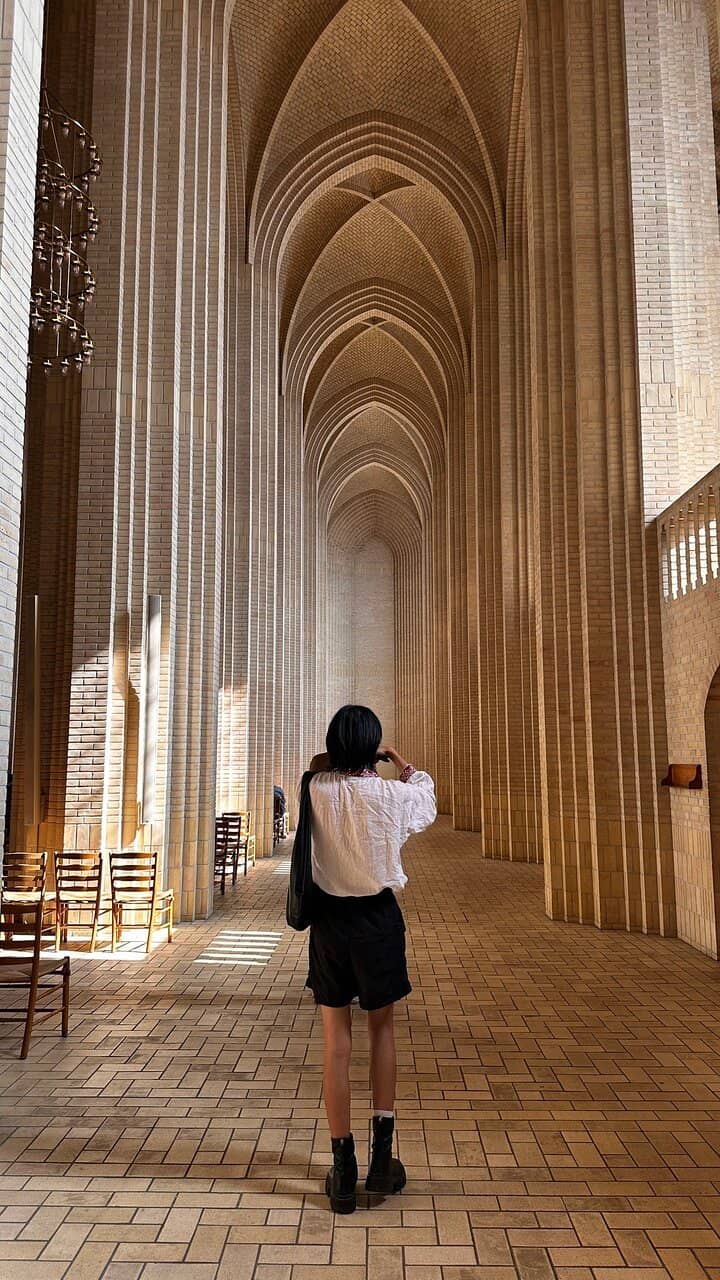 Vertical photo